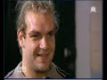 la charmante alessandra sublet qui rend visite � fabien l'agriculteur (l'amour est dans le pr�), emmitoufl�e dans une parka avec un magnifique capuchon bord� de fourrure