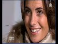 la charmante alessandra sublet qui rend visite � fabien l'agriculteur (l'amour est dans le pr�), emmitoufl�e dans une parka avec un magnifique capuchon bord� de fourrure