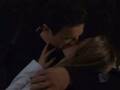 Kuss Phoebe und Cole.wmv