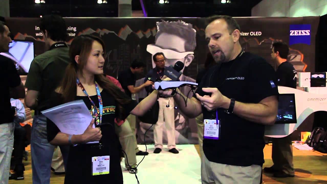 Reina Tries the Cinemizer OLED | E3 2013