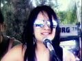 Joice Santos passando som
