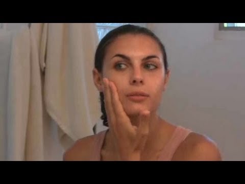 how to care sensitive face skin