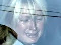 News: Paris Hilton Goes Back to Jail