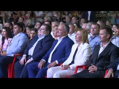 Igor Dodon, Președintele Republicii Moldova a participat la festivitățile prilejuite de ziua creării Găgăuziei și hramul orașului Comrat