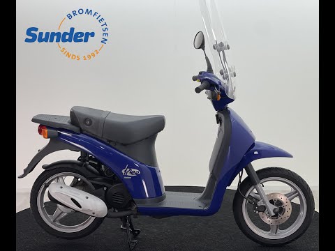 12Piaggio Free