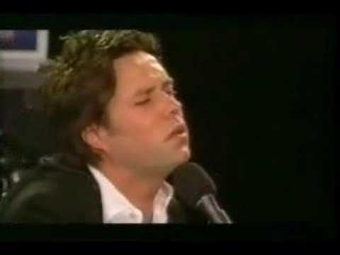 "Agnus Dei" by Rufus Wainwright ...