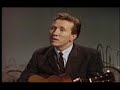 Marty Robbins Sings 'Don't Worry.'