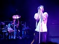 maroon-5-secret-chicago-082208.html