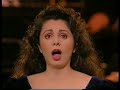 la traviata-verdi    parigi ocara
luciana pavarotti
nuccia focile