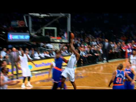 Video: Amar'e Stoudemire Rises to Reject Joe Johnson