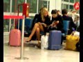 incontro  d  valeria  marini   in  aereoporto