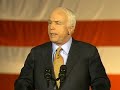 McCain reconhece derrota
