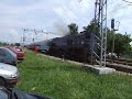 HZ 2062 019 with passanger train