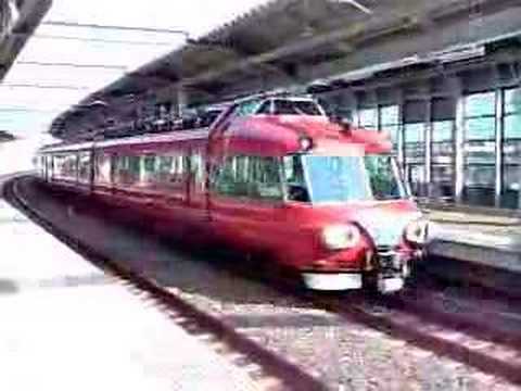 名鉄7000系　鳴海発車