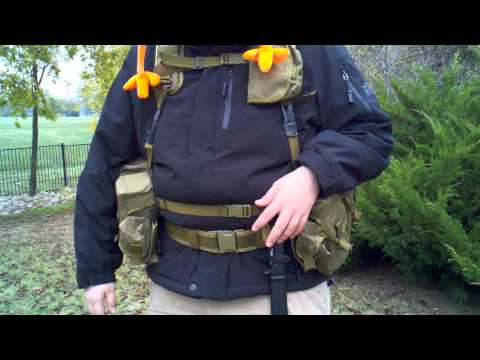 how to attach smersh backpack