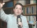 El Arq. Benavides interrogando a Adalberto Madero recien salido del penal.
