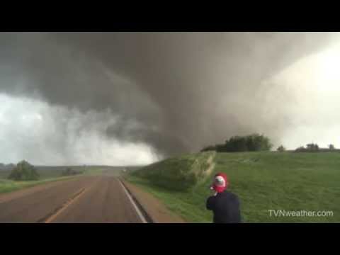 WATCH: Up-close tornado footage from Dominator dash cam! June 17, 2014