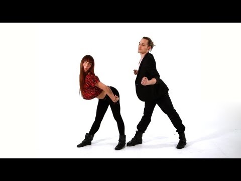 How to Do Easy Body Waves in Reggaeton | Latin Dance