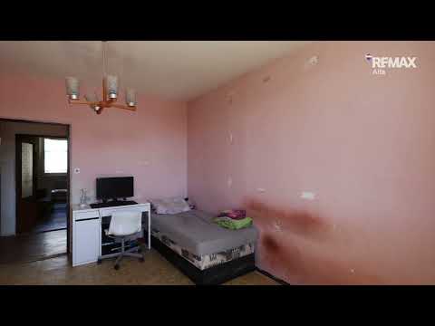 Video Nabízíme Vám k prodeji panelový byt o dispozici 2+1 se šatnou a balkonem, Modřice, ul. Poděbradova.