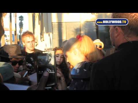 hollywoodtv - It's HOLLYWOOD.TV's Celebrity GPS!! And this episode features Miranda Lambert, Nicky Hilton, Ketherine Heigl, Emma Roberts, Paris Hilton, Nicole Richie, Shar...