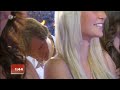 Sendung vom 13.06.09 Wette: BH von 25 Models mit Stäbchen öffnen ---Der Einlauf: www.youtube.com