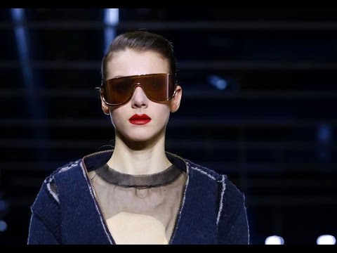 Acne Studios | Fall Winter 2015/2016 Full Fashion Show | Exclusive