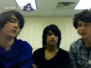 hilarious jonas brothers