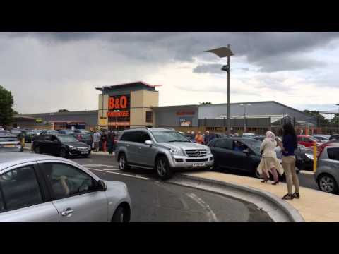 How To Not To Drive A Mercedes Out Of A Car Park