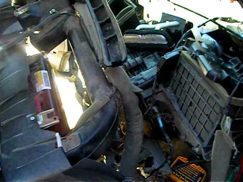 Replacing a Heater Core 2001 Chevy Tahoe