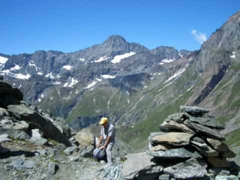 Singing on awesome blooming mountains - Das Lied der Berge - La Montanara