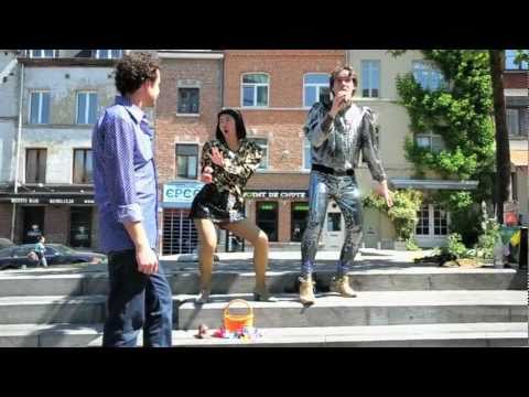 Alek et Les Japonaises - Tarjeta de fidelización [Official Video]