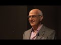 The UNSWriting Public Seminars at UNSW continue with David Malouf talking with Professor William Ashcroft about his new novel Ransom. Ransom takes us into the world of Homers Iliad, retelling and reimagining its myths and stories. It recently won the Fiction prize at the 2010 Adelaide Festival Awards for Literature.
