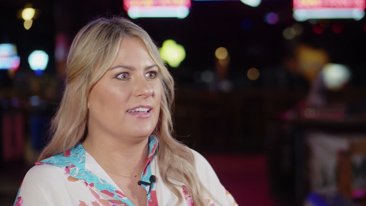 How Billy Bob’s Texas stays flexible with its transit advertising
