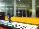 Le pianiste qui glise