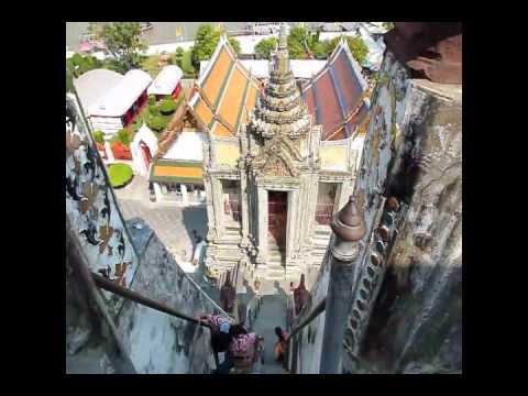 Visiting Wat Arun, the temple of Dawn, Bangkok Thailand