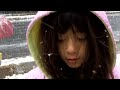 2009.12.05 Emily and first snowfall
