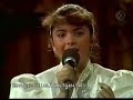 Lucero Con tan pocos años