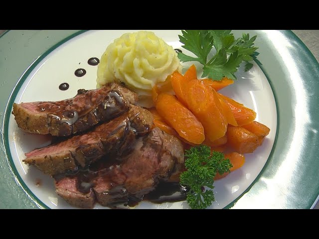 Barbarie-Entenbrust an Rotwein-Schokoladensoße