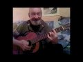 Andr� chante quelques tubes