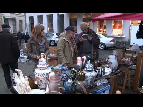 Schnäppchen & Kaffee! Auf dem Flohmarkt in Gent Schnäppchen & Kaffee! Auf dem Flohmarkt in Gent