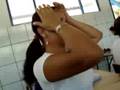 Silmara fazendo um coração pro Wilsão!!