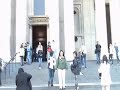 At St.Paul cathedral's steps.mpg