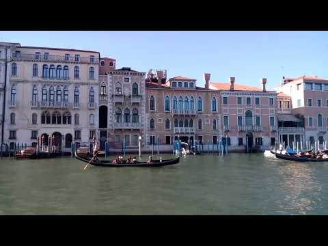 Venedig - Vaporetto-(Wasserbus)-Fahrt - Canal Grande -  ...