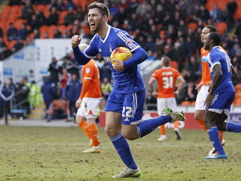 MADEJSKI MAGIC: Gary Gardner Goal v Reading (28.02.15)