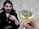TOMANDO EN CORDOBA UN TINTO O BLANCO