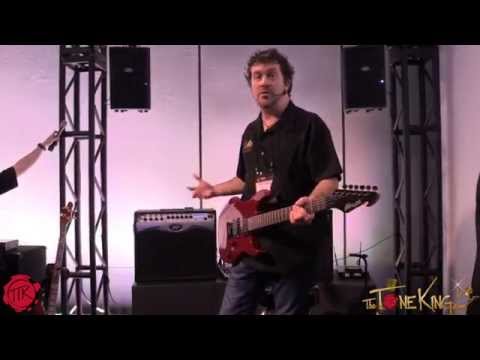 Peavey - Subscribe: http://www.youtube.com/subscription_center?add_user=LMSJR In this video, Peavey's Michael Smith shows us some killer tones of the Peavey VYPYR PRO using the AT200 guitar. ...