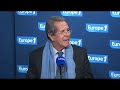jean-louis debr� se dit triste et pr�occup� par l'�tat de sant� de jacques chirac qui f�te aujourd'hui ses 80 ans. retrouvez les interviews de bruce toussain...
