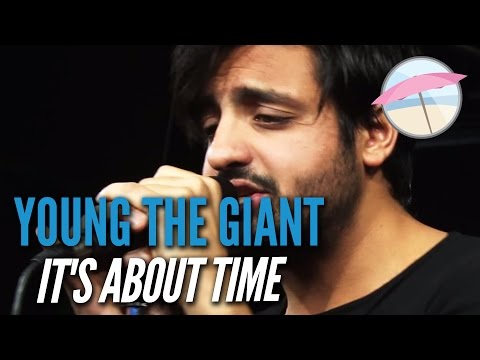 YoungtheGiant - Young the Giant perform a live Sugar Beach Session at the 102.1 the Edge studio in Toronto.