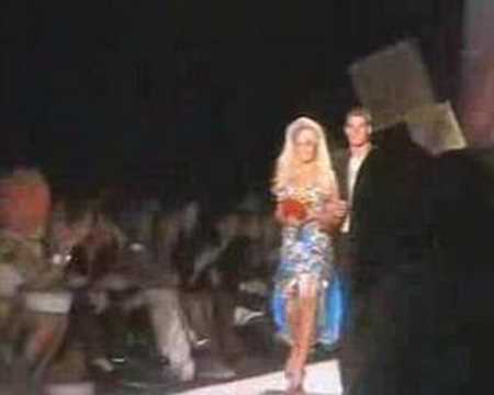 Paris Hilton getting married to hot male model. Paris Hilton got "married" to a hot male model during NY fashion week! Paris Hilton getting married to hot male model. Paris Hilton got "married" to a hot male model during NY fashion week!