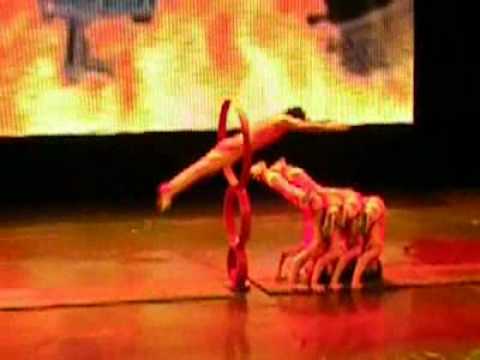 0 Legless Acrobat Follows His Dream picture